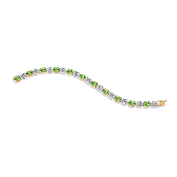 PERIDOT OVAL BRACELET